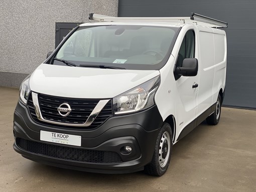 Nissan NV300